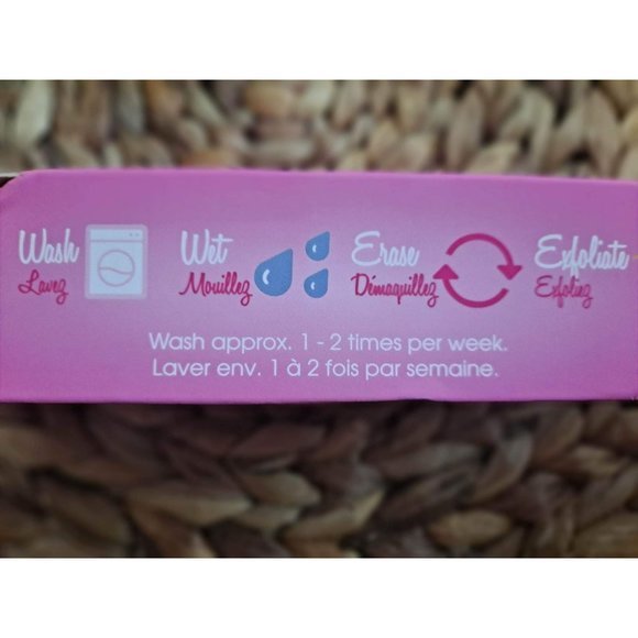 The Original Pink Makeup Erase All Makeup With Just Water  15.5" x 7.5"  NEW - Picture 2 of 5